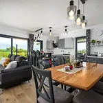 Atemberaubendes Mit Whirlpool, Grillbereich, Smart Tv Apartmán Umag