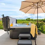 Atemberaubendes Mit Whirlpool, Grillbereich, Smart Tv * Umag