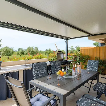Atemberaubendes Mit Whirlpool, Grillbereich, Smart Tv * Umag