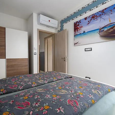Atemberaubendes Mit Whirlpool, Grillbereich, Smart Tv Apartment *