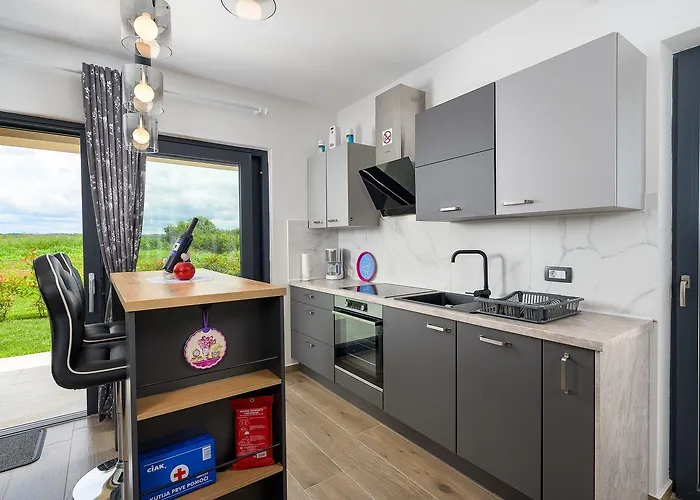 Lejlighed Atemberaubendes Mit Whirlpool, Grillbereich, Smart Tv